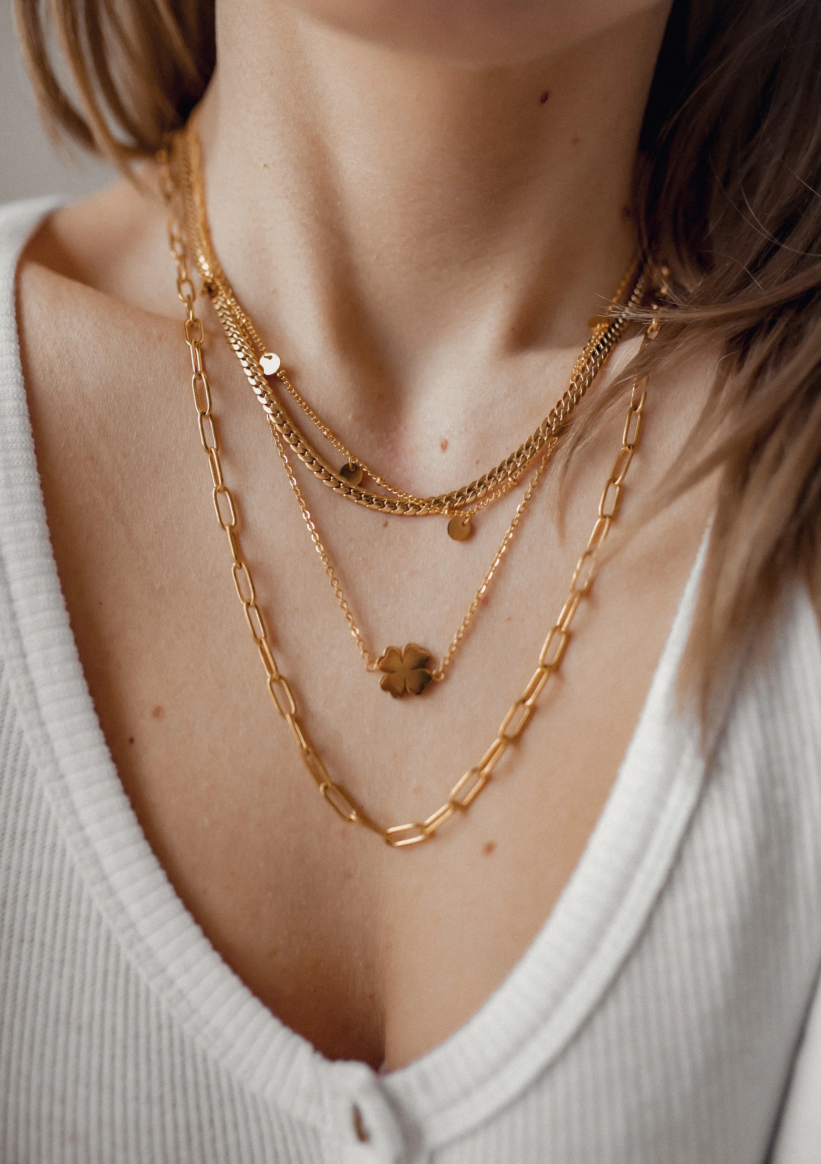 Chunky Chain Y Necklace Gold - Image 11