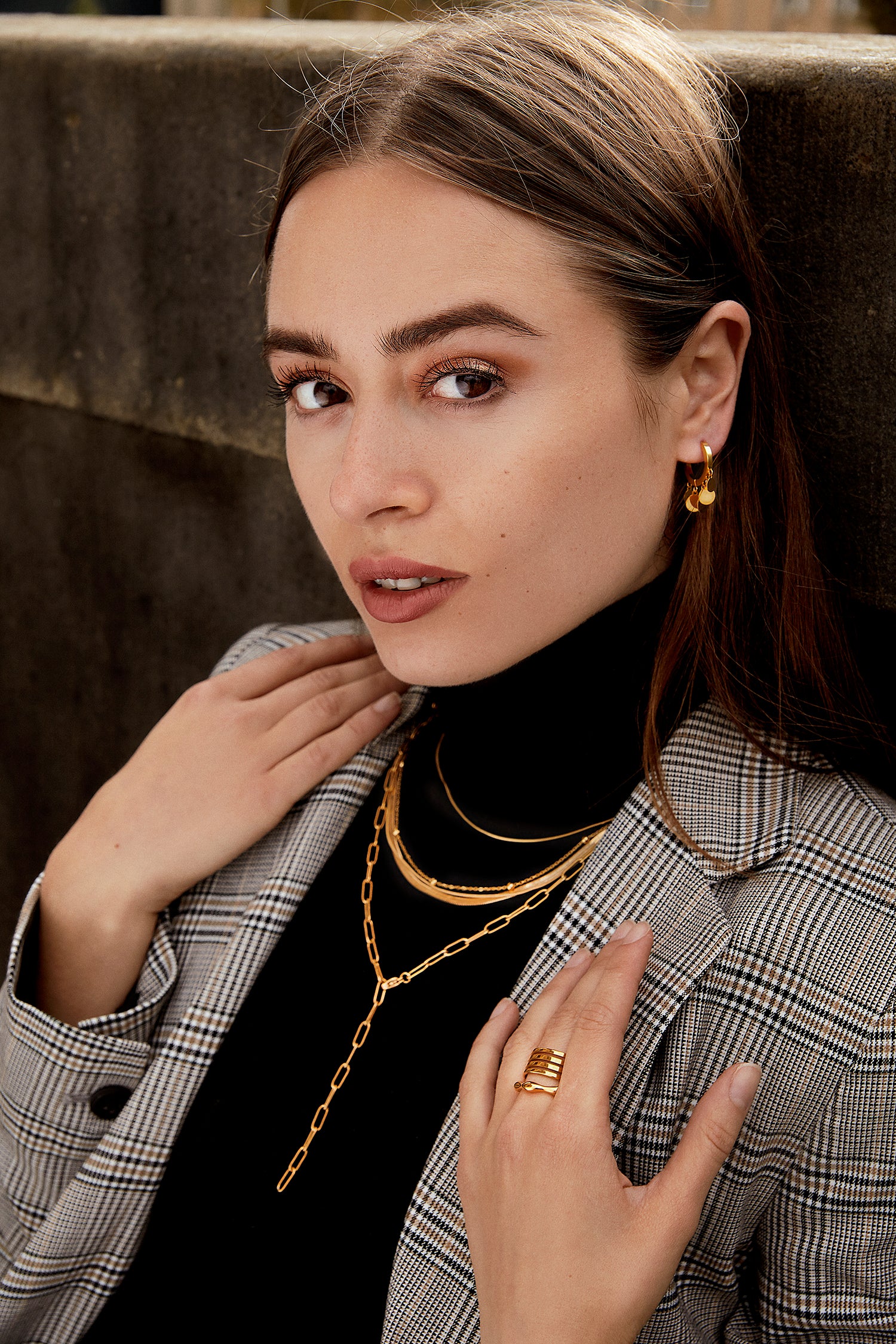Chunky Chain Y Necklace Gold - Image 18