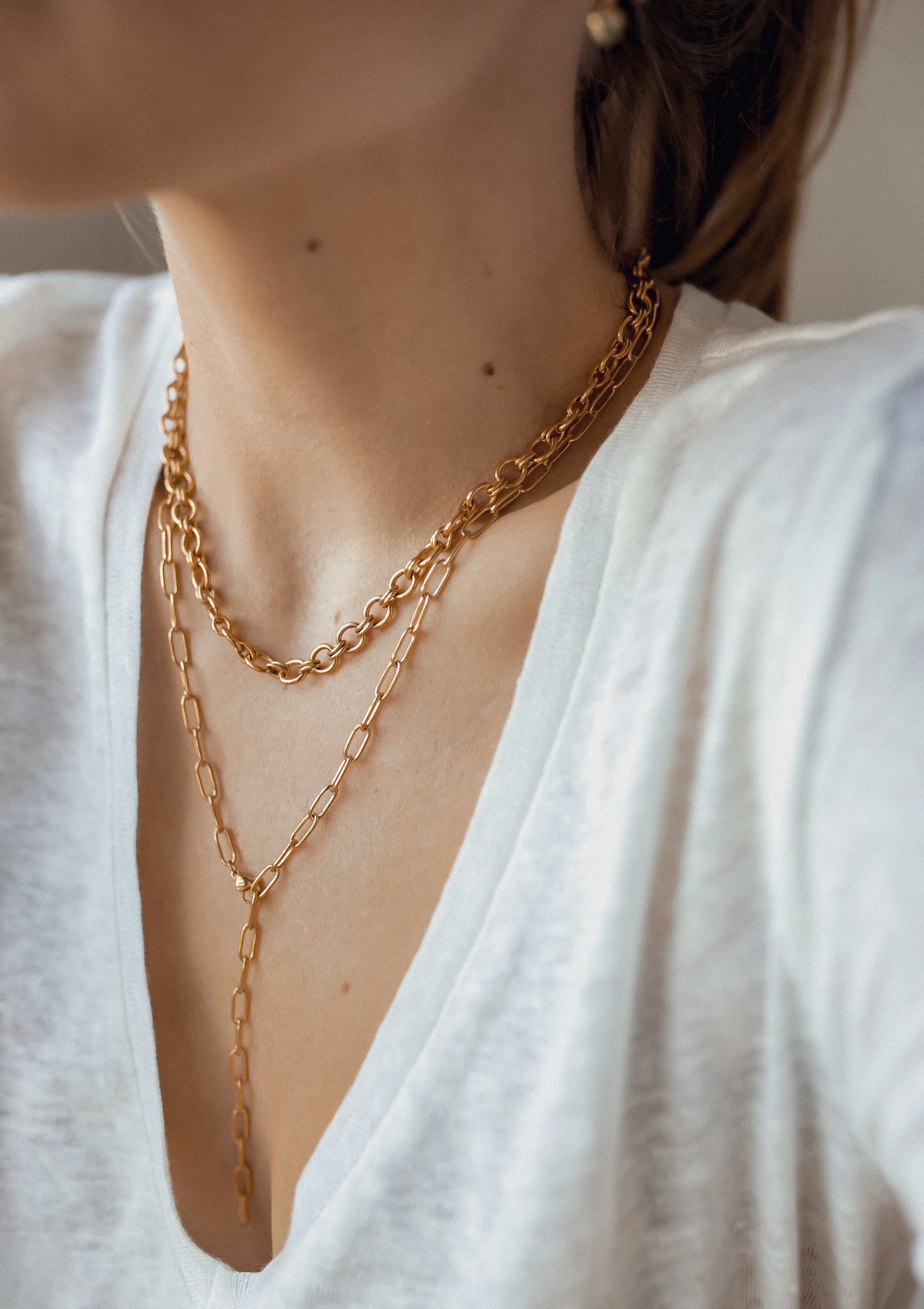 Chunky Chain Y Necklace Gold - Image 8