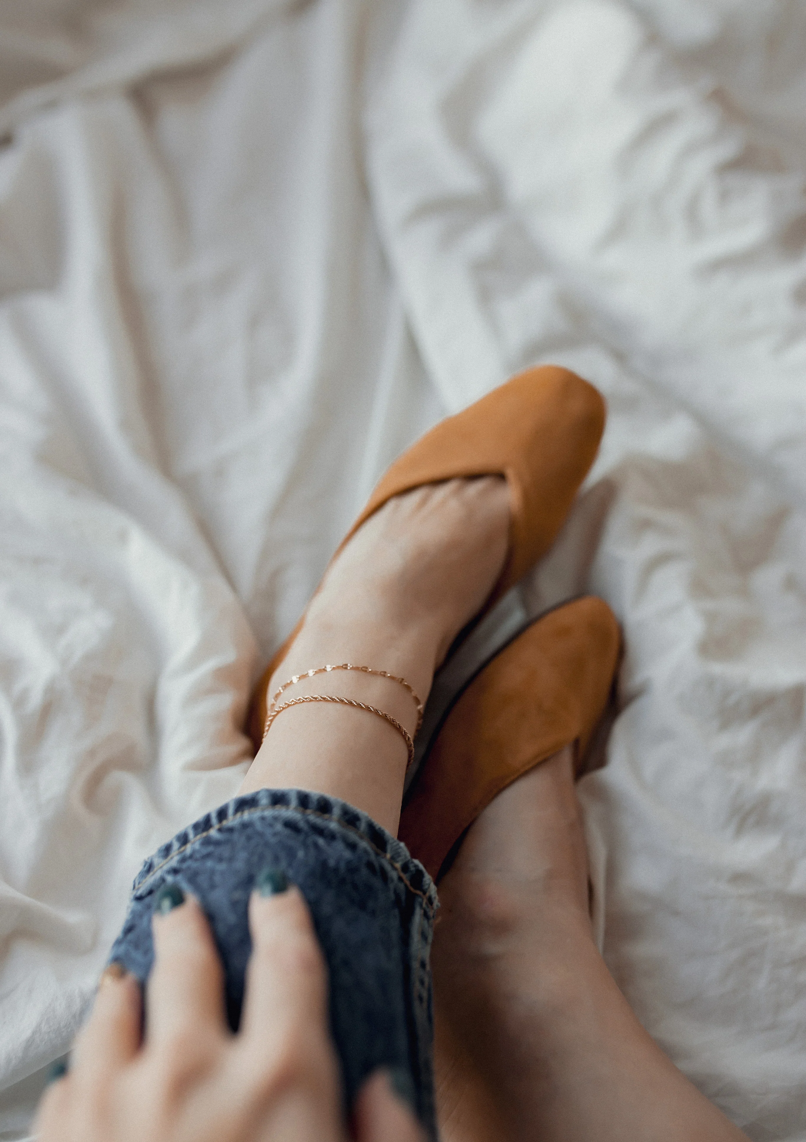 Flattened Rolo Chain Anklet Gold - Image 5