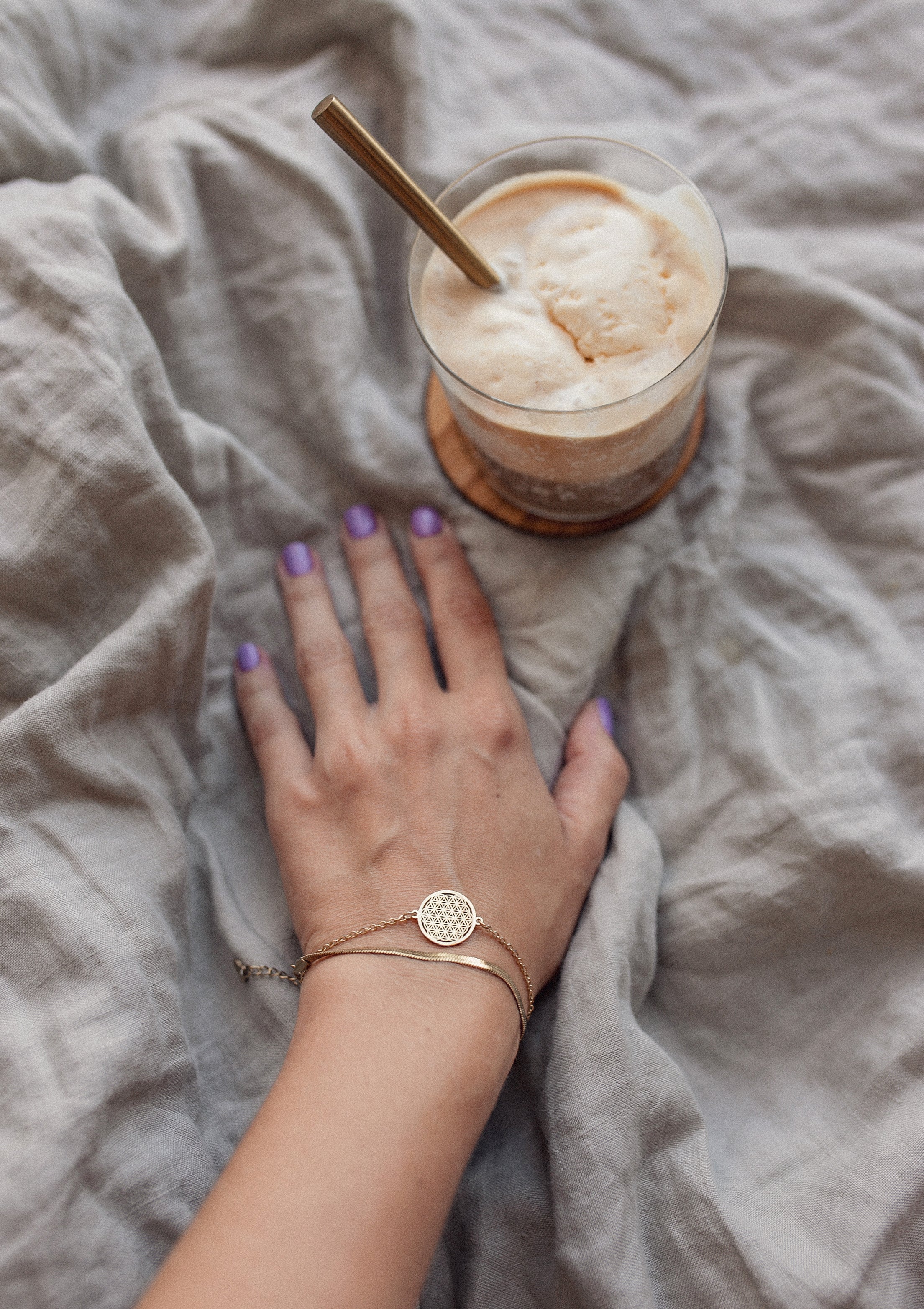 Flower of Life Bracelet Gold - Image 6