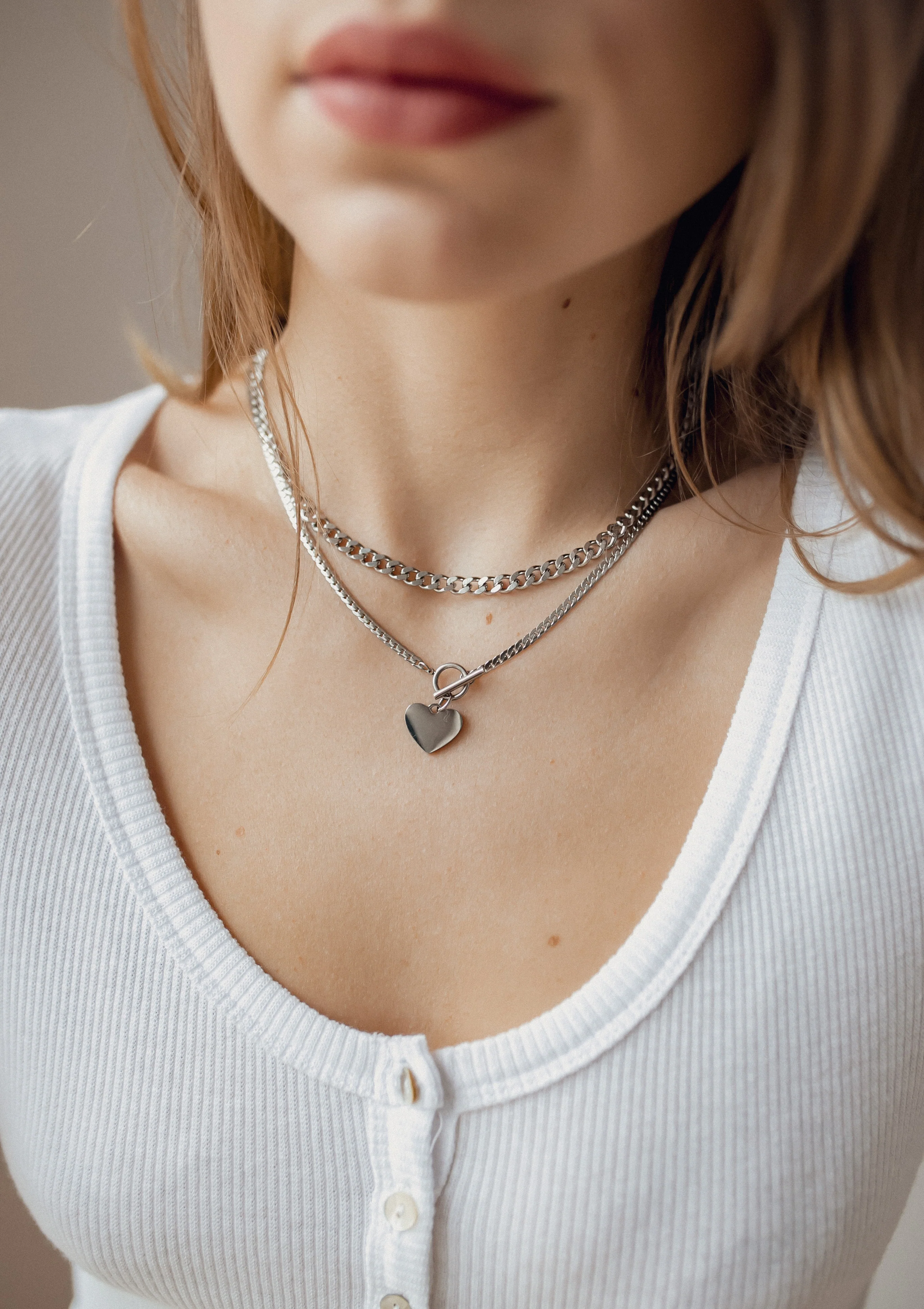 Heart Charm T-Bar Chain Necklace Silver - Image 5